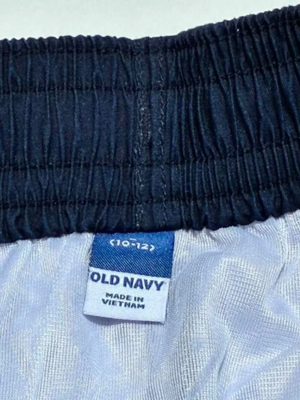 Old Navy Boys 10-12 Ocean Wave Swim Trunks NWT
